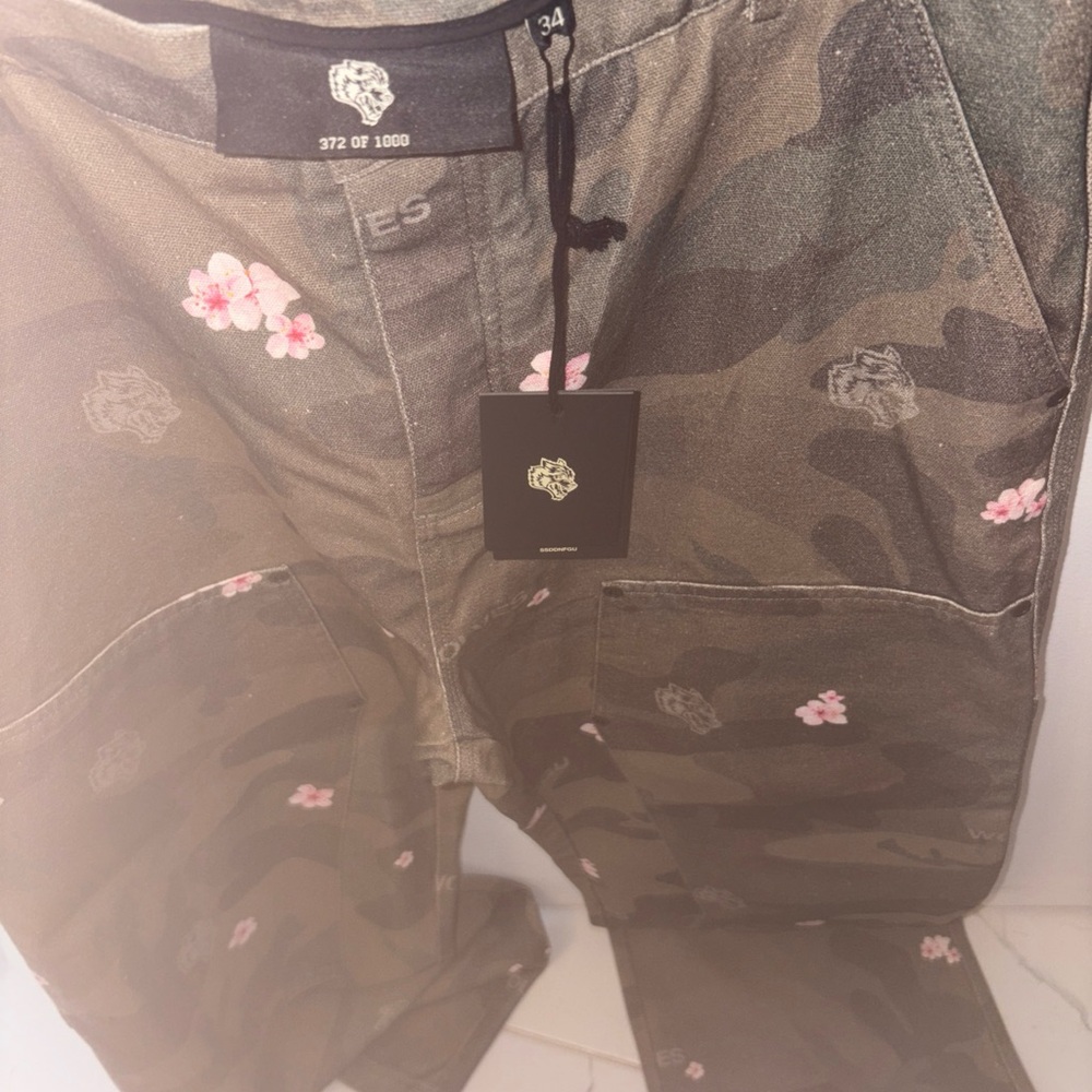 Men's Camouflage Cargo Pants wolves forever